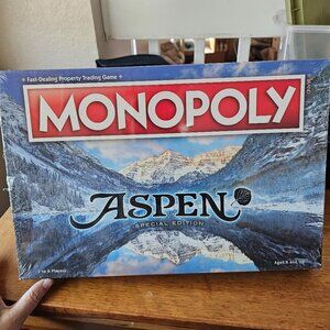 NIB Monopoly Aspen Colorado Board Game Edition